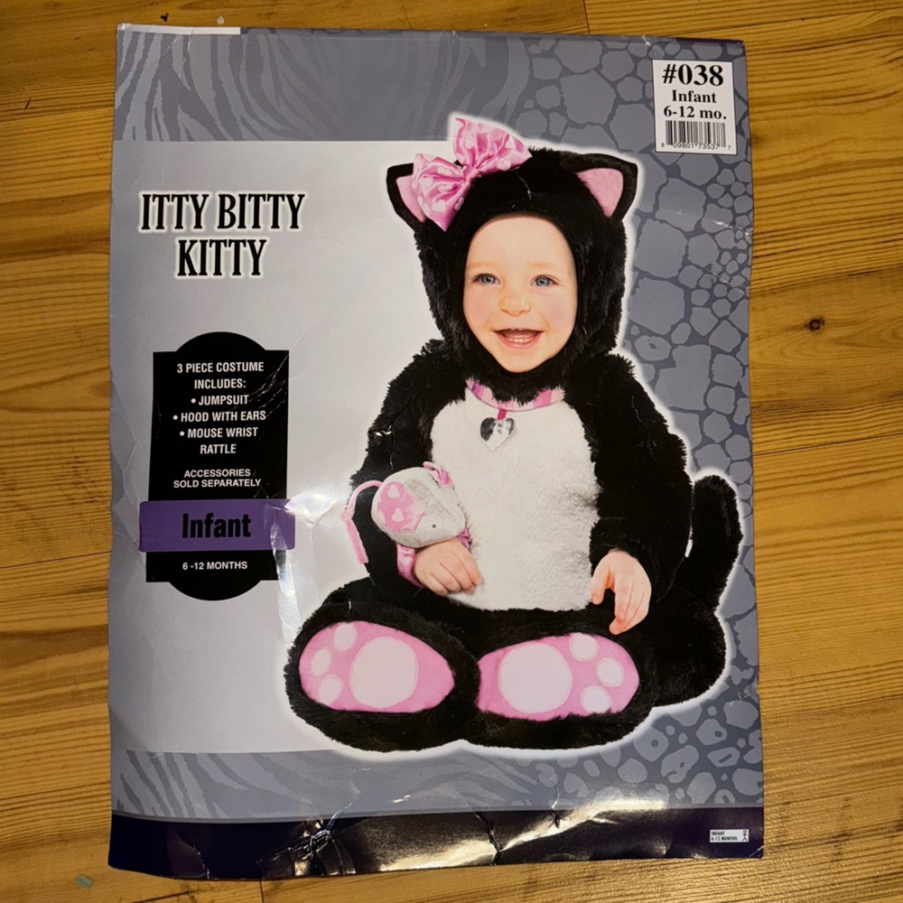 Infant 👶🏻 girl Itty Bitty Kitty Halloween Costume jumpsuit and hood
